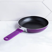 Load image into Gallery viewer, STARFRIT 33064N Eco-Chef Mini Frying Pan
