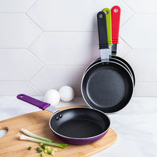 Load image into Gallery viewer, STARFRIT 33064N Eco-Chef Mini Frying Pan
