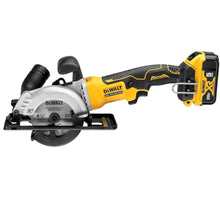 Load image into Gallery viewer, DEWALT 20V MAX ATOMIC Lithium-Ion Cordless Brushless 4-1/2-inch Compact Circular Saw Kit with 5Ah Battery - Refurbished with Dewalt Warranty - DCS571P1
