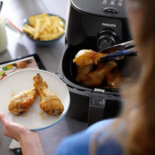 Charger l&#39;image dans la galerie, PHILIPS Airfryer avec technologie Turbostar - Remis à neuf avec garantie fabricant - HD9621
