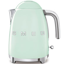 Load image into Gallery viewer, SMEG KLF03PGUS 50&#39;s Style Pastel Green Kettle - Certified open box
