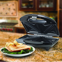 Load image into Gallery viewer, Brentwood TS-240 Sandwich Maker in Black
